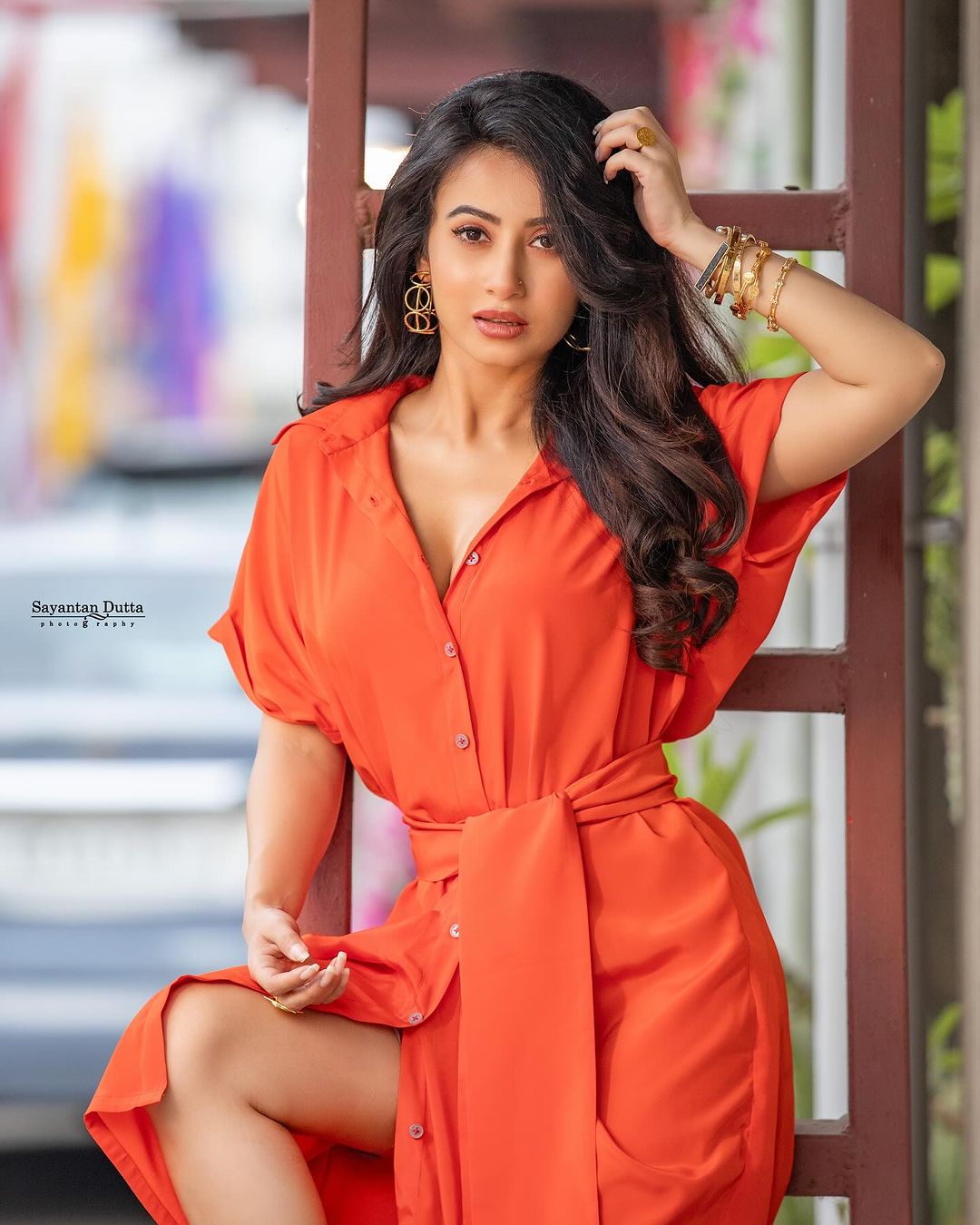 Actress Monami Ghosh hot in red Sleeves