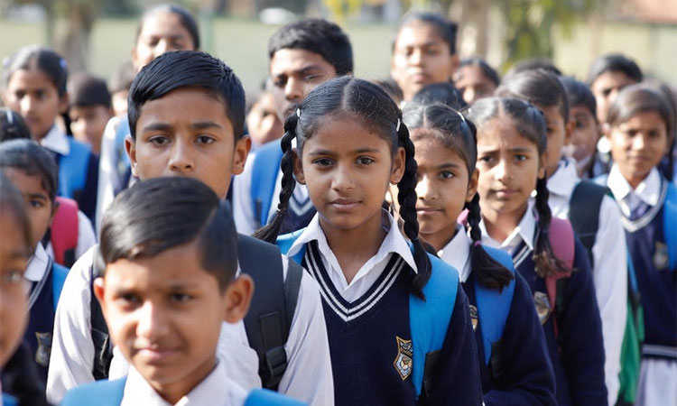 உத்தர பிரதேசம்: வந்தே மாதரம் பாட மறுத்த அரசுப் பள்ளி ஆசிரியர் சஸ்பெண்ட்1