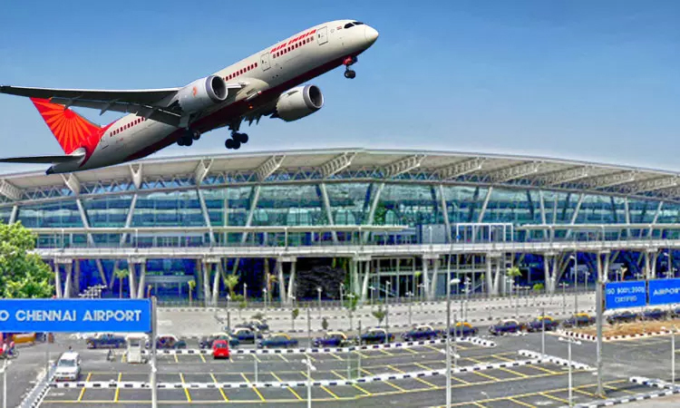 சென்னை விமான நிலையத்தில் போதிய விமானங்கள் இல்லாமல் பயணிகள் கடும் அவதி1