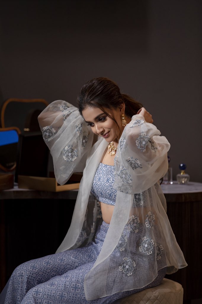 Actress Keerthy Suresh Latest Photo shoot2