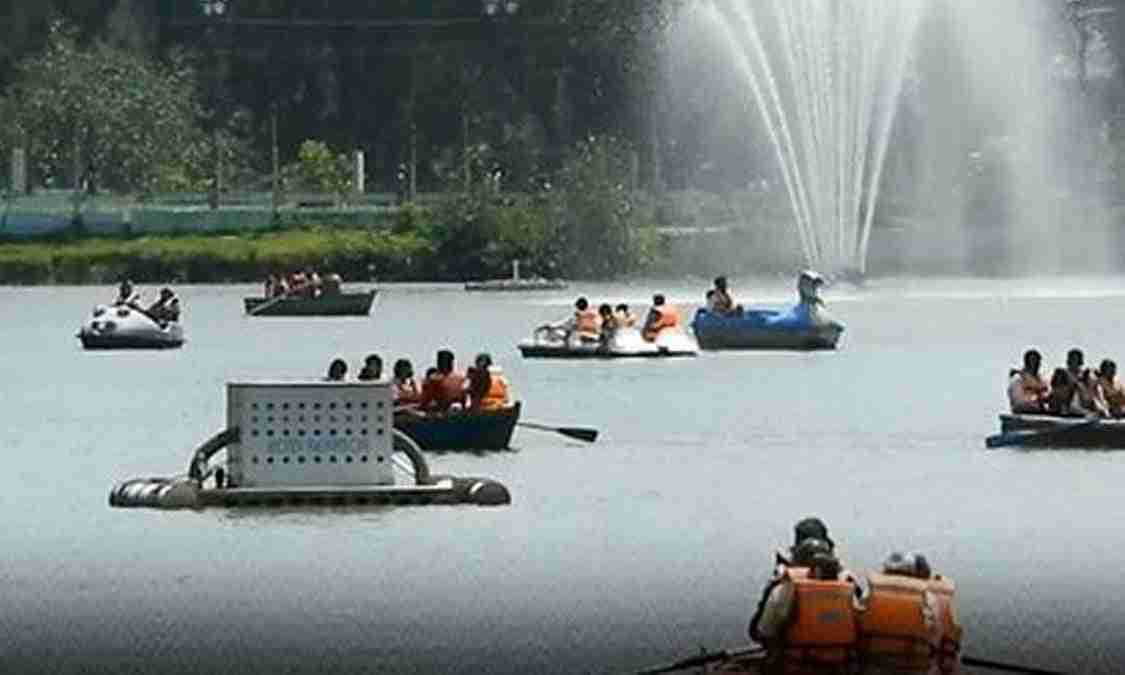 களைகட்டிய கொடைக்கானல் படகு சவாரி