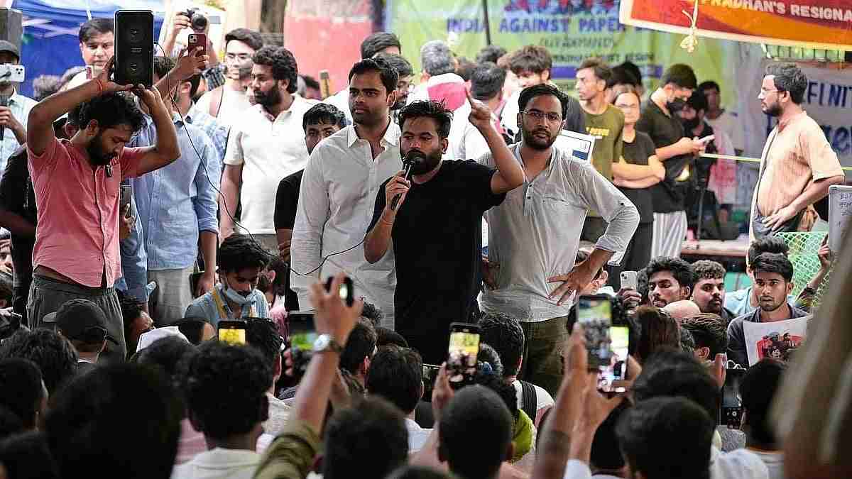 நியாயமான தேர்தல் நடைபெறும் வரை போராட்டத்தில் இருந்து பின்வாங்க போவதில்லை - அபிஜீத் தீப்கே