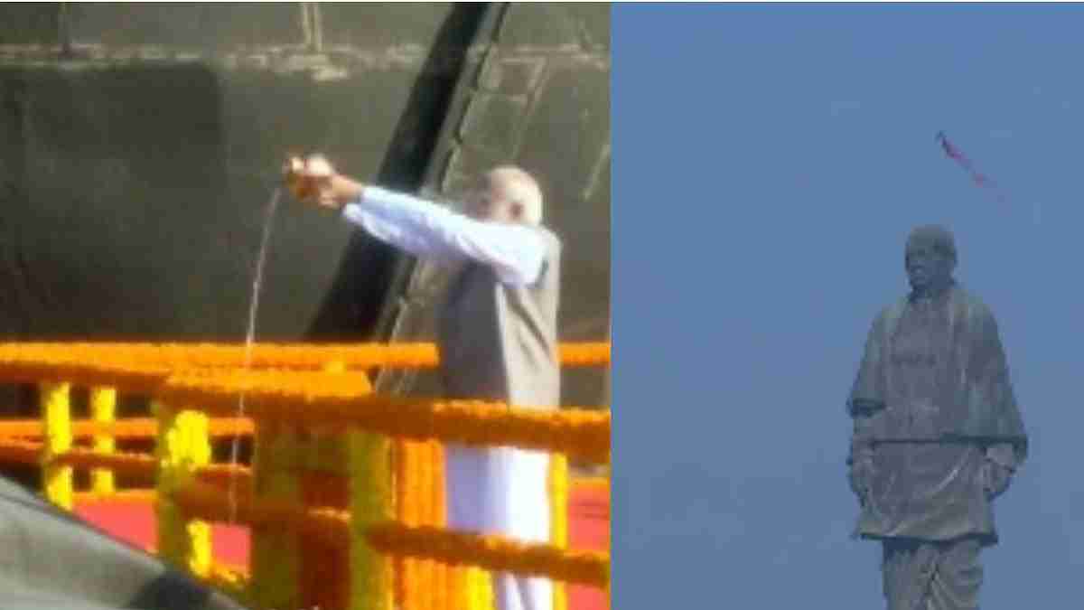 வல்லபாய் படேல் பிறந்தநாள்: பிரதமர் மோடி மலர்தூவி மரியாதை